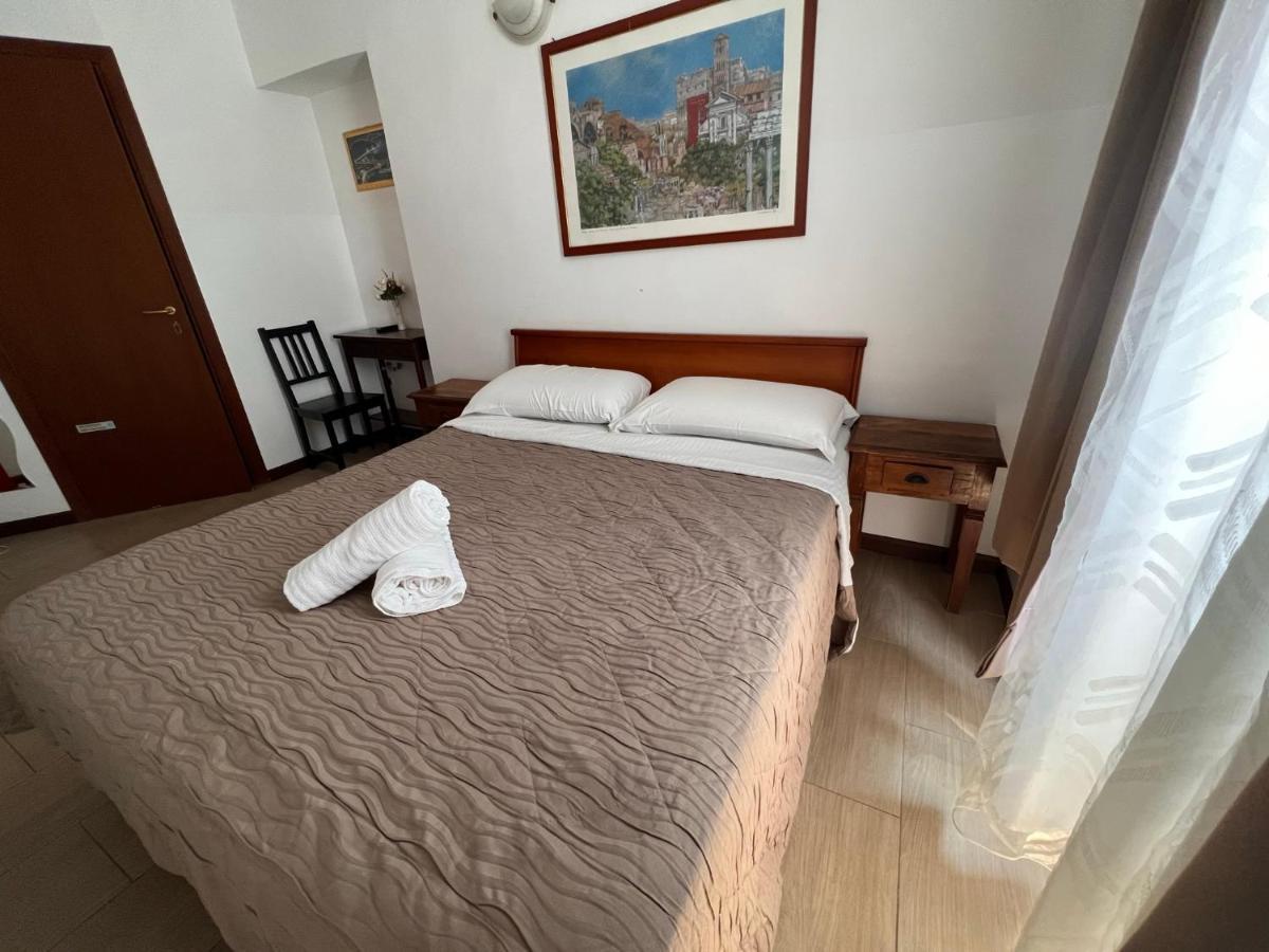 Booking Inn Settembre 95 Róma Kültér fotó