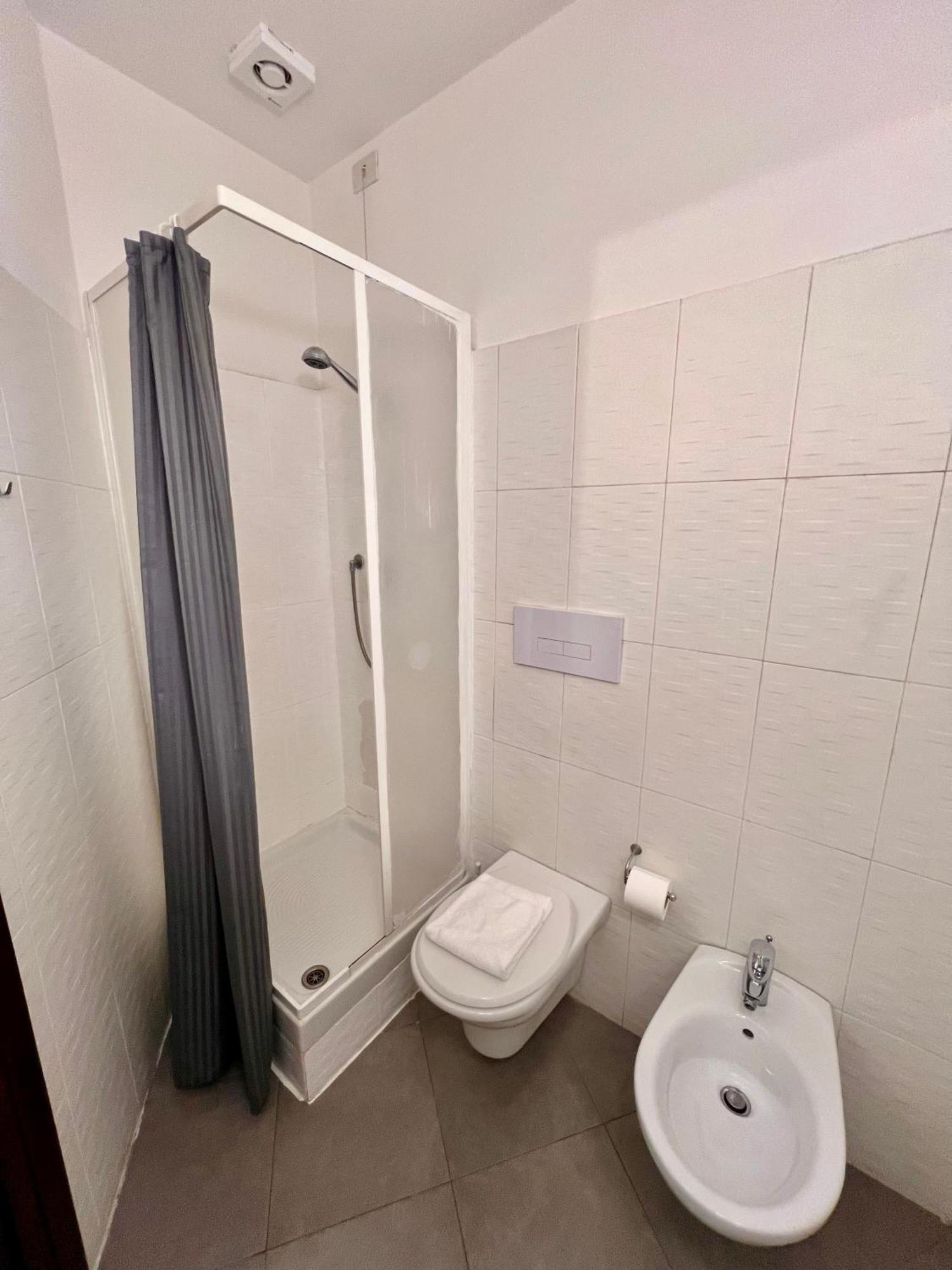 Booking Inn Settembre 95 Róma Kültér fotó